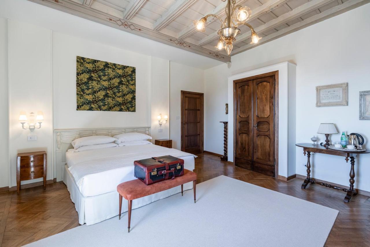 Bed and Breakfast Foresteria Di Palazzo Radici Bergamo Zewnętrze zdjęcie