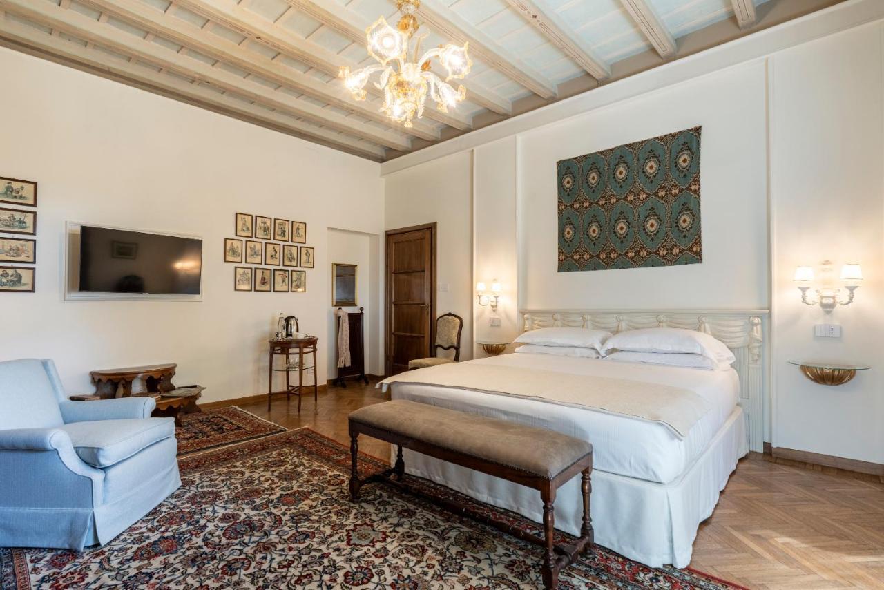 Bed and Breakfast Foresteria Di Palazzo Radici Bergamo Zewnętrze zdjęcie